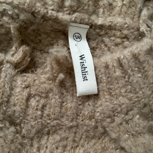 Wishlist Cozy Sweater - Picture 4 of 11